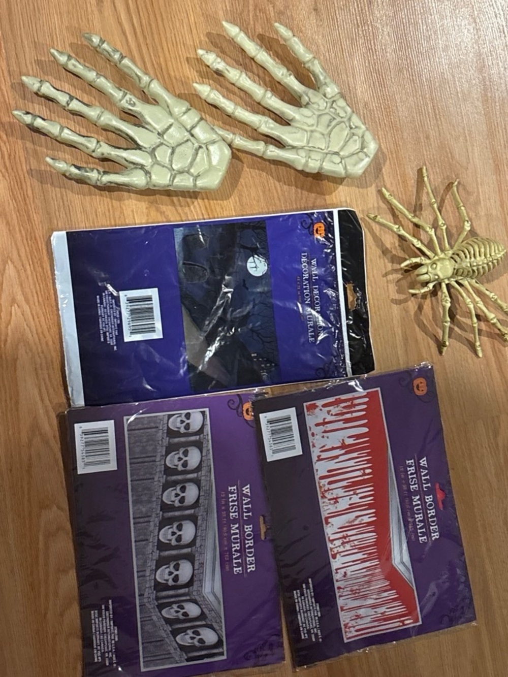 Halloween Skeleton Hand and Spider Party Decorations - Cream